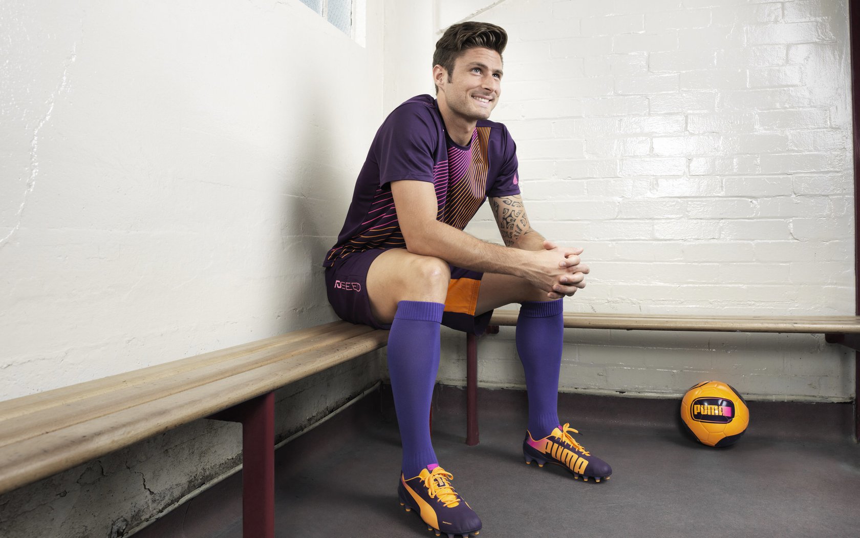 开云入口-曼城继续在欧冠小组赛中展示统治力，经历心碎一周后 曼城需要在今夜的欧冠力挽狂澜